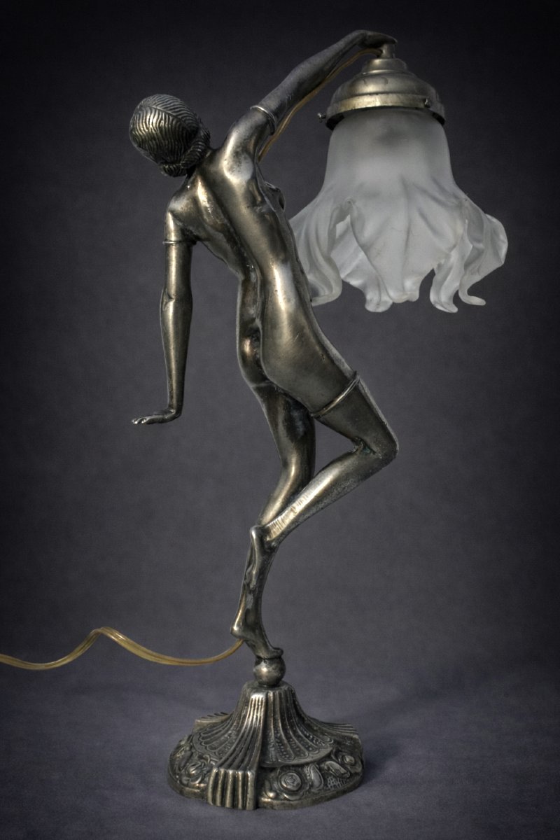 Lampe Art Deco , Jeune Femme Nue , Gar&ccedil;onne , Bronze Argent&eacute; 1920 , Luminaire Louise Brooks-photo-3