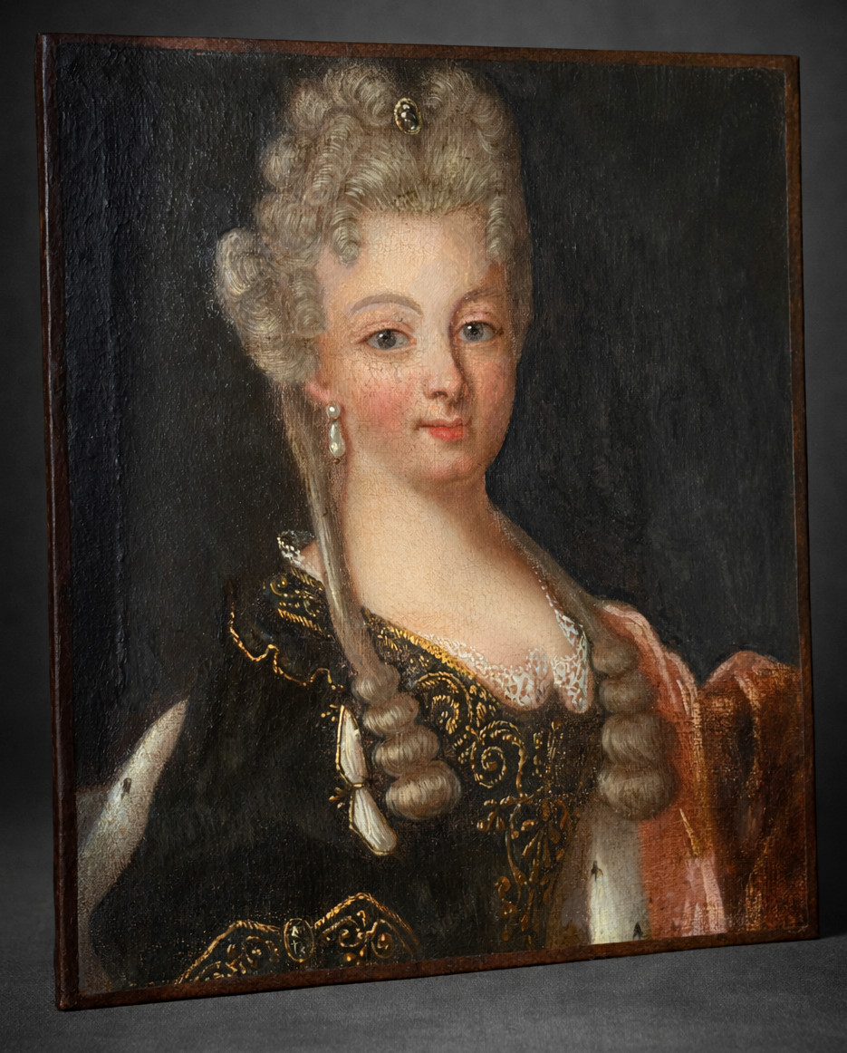 Royal Portrait, Oil On Canvas, 18th Century, Queen Of Spain, Marie-louise Gabrielle Of Savoy