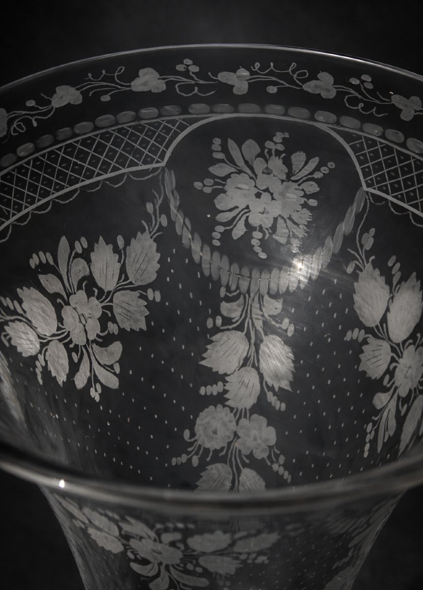 Tulip Pot / Napoleon III Centerpiece, Carved Walnut & Engraved Glass, Black Forest, Bern-photo-4