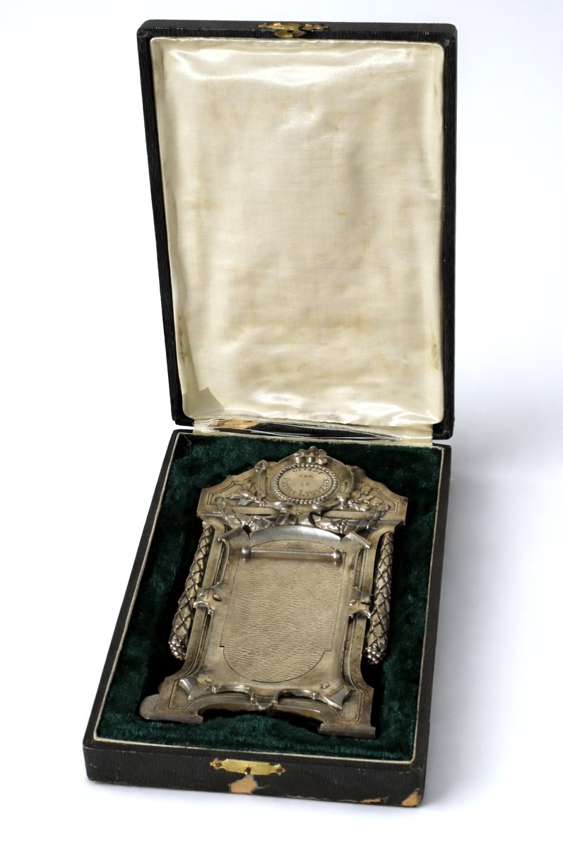 Medal Holder / Decoration In Gilt Bronze, Louis XVI Style, Box Frame, Medailler 1900-photo-3