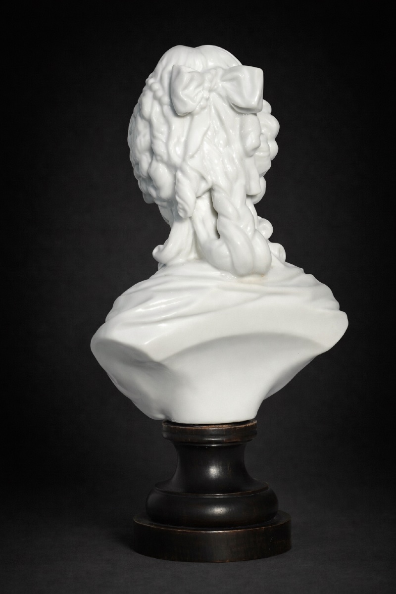 Bust Of Queen Marie Antoinette Of France, White Porcelain, 19th Century, Royalist Souvenir-photo-4