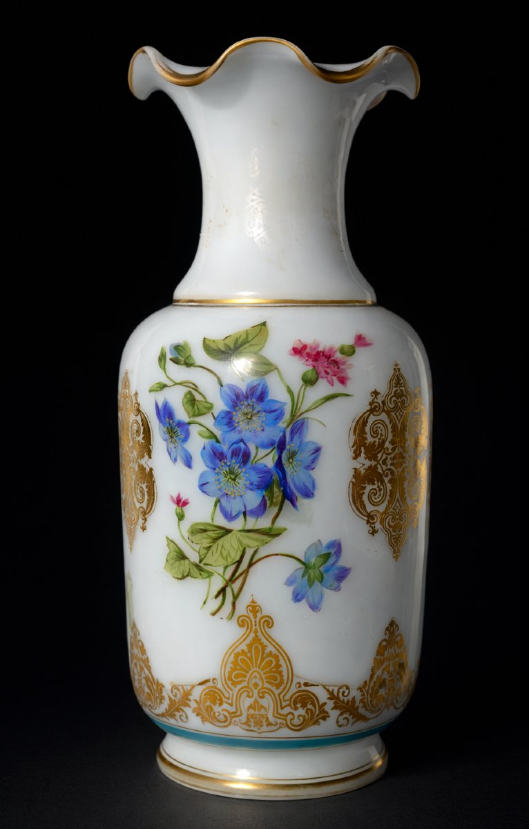 Grand Vase En Opaline De Baccarat , Decor De Fleurs , Napoléon III , XIXe , Bouquets -photo-4