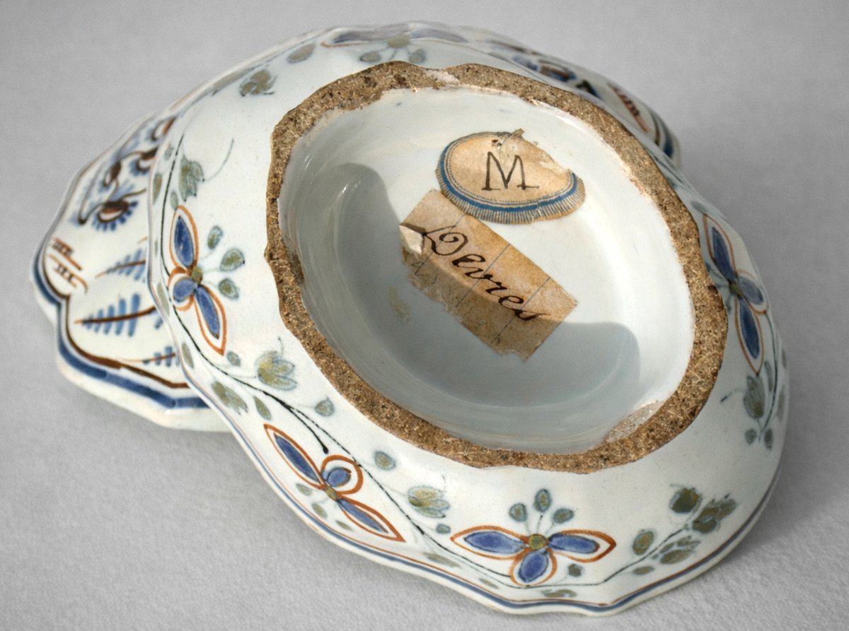 Boite à épices en faience du Nord , Cabaret à Condiments XVIIIe siecle , La Rochelle , Sel-photo-4