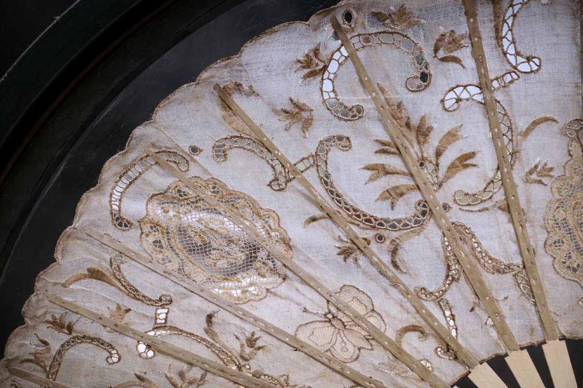 Fan In Its Napoleon III Frame, Shop Window, Martin Varnish, 19th Century, Mother-of-pearl-photo-4