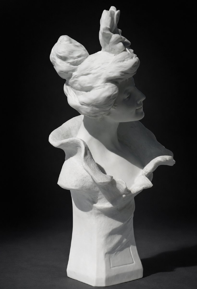 Natural Biscuit Porcelain Bust, Young Woman In Art Nouveau Style, Circa 1900, 19th Century, Signed-photo-2