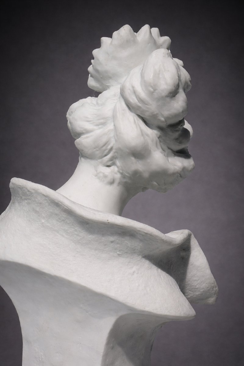 Natural Biscuit Porcelain Bust, Young Woman In Art Nouveau Style, Circa 1900, 19th Century, Signed-photo-2