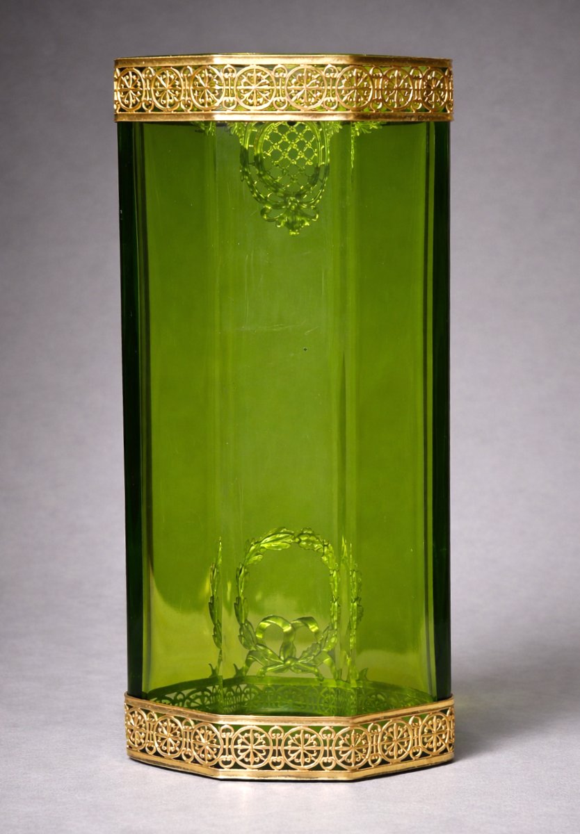 Vase Cristal & Laiton Doré , Style Premier Empire , Vert Absinthe , XIXe , Baccarat Couronne -photo-3