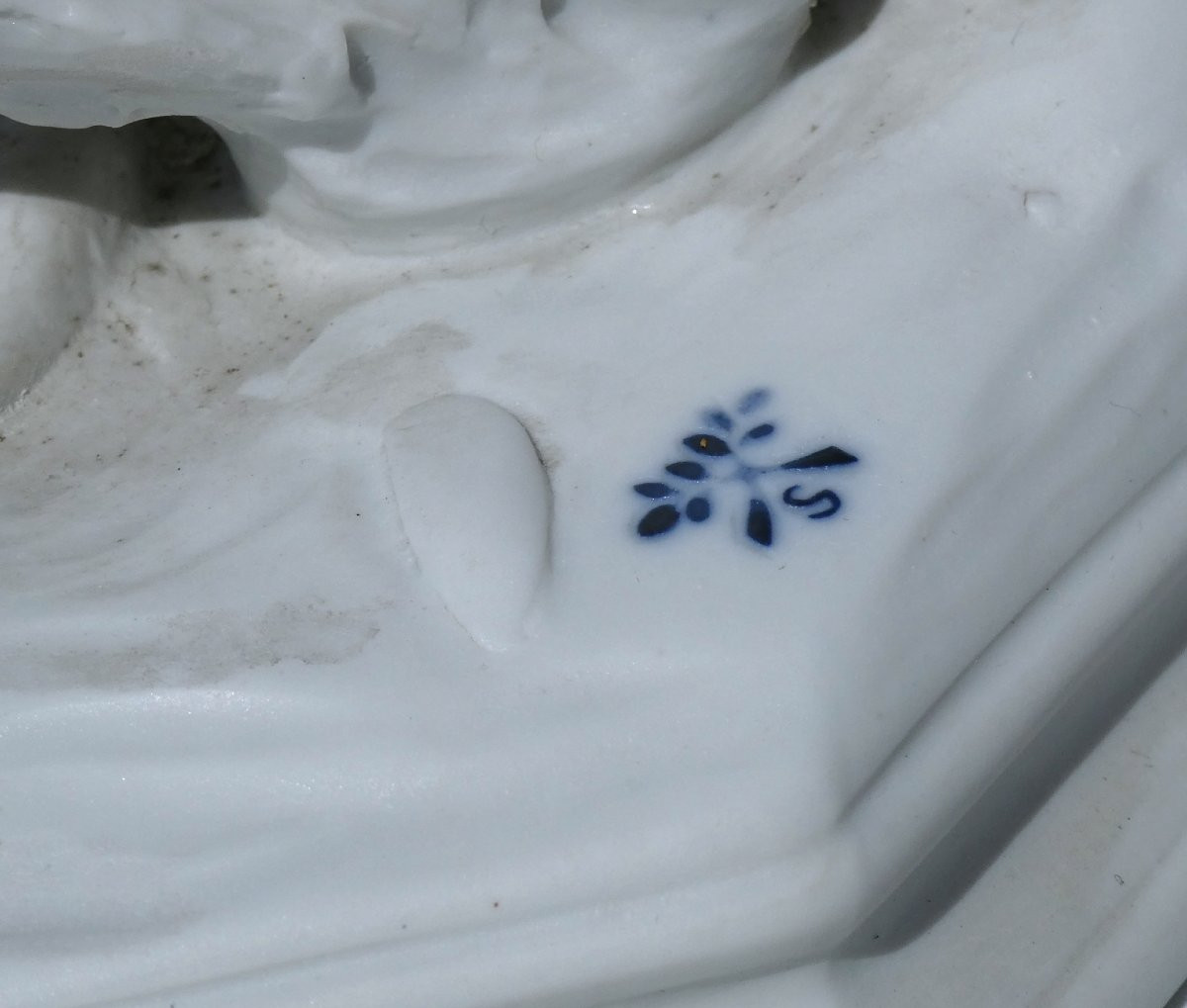Biscuit – Le Pêcheur napolitain à la coquille d’après Jean-Baptiste Carpeaux (1827-1875) , XIXe-photo-2