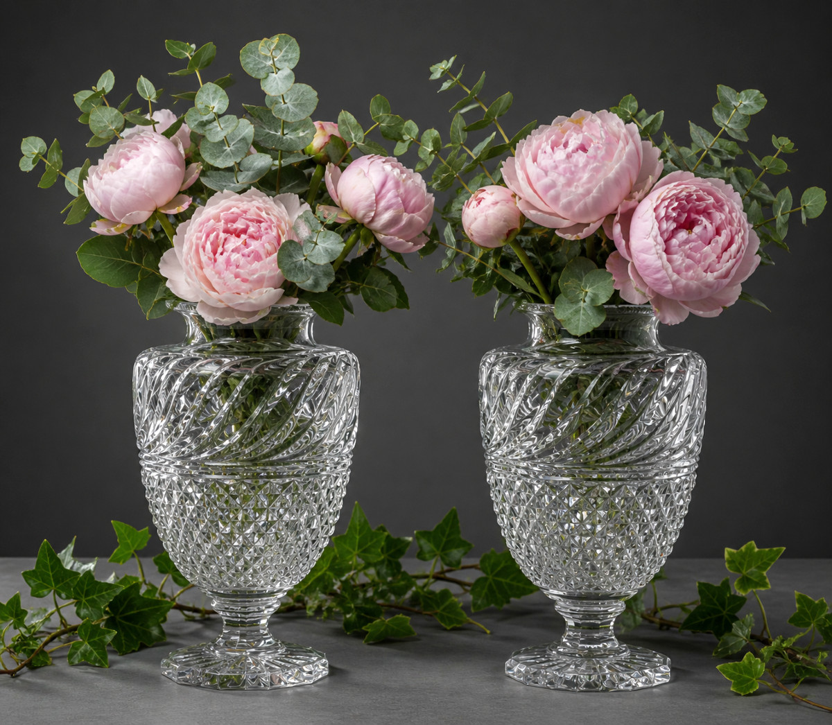 Vase En Cristal Taillé De Baccarat XIXe , Decor Charles X , Ananas , Medicis Style 1820