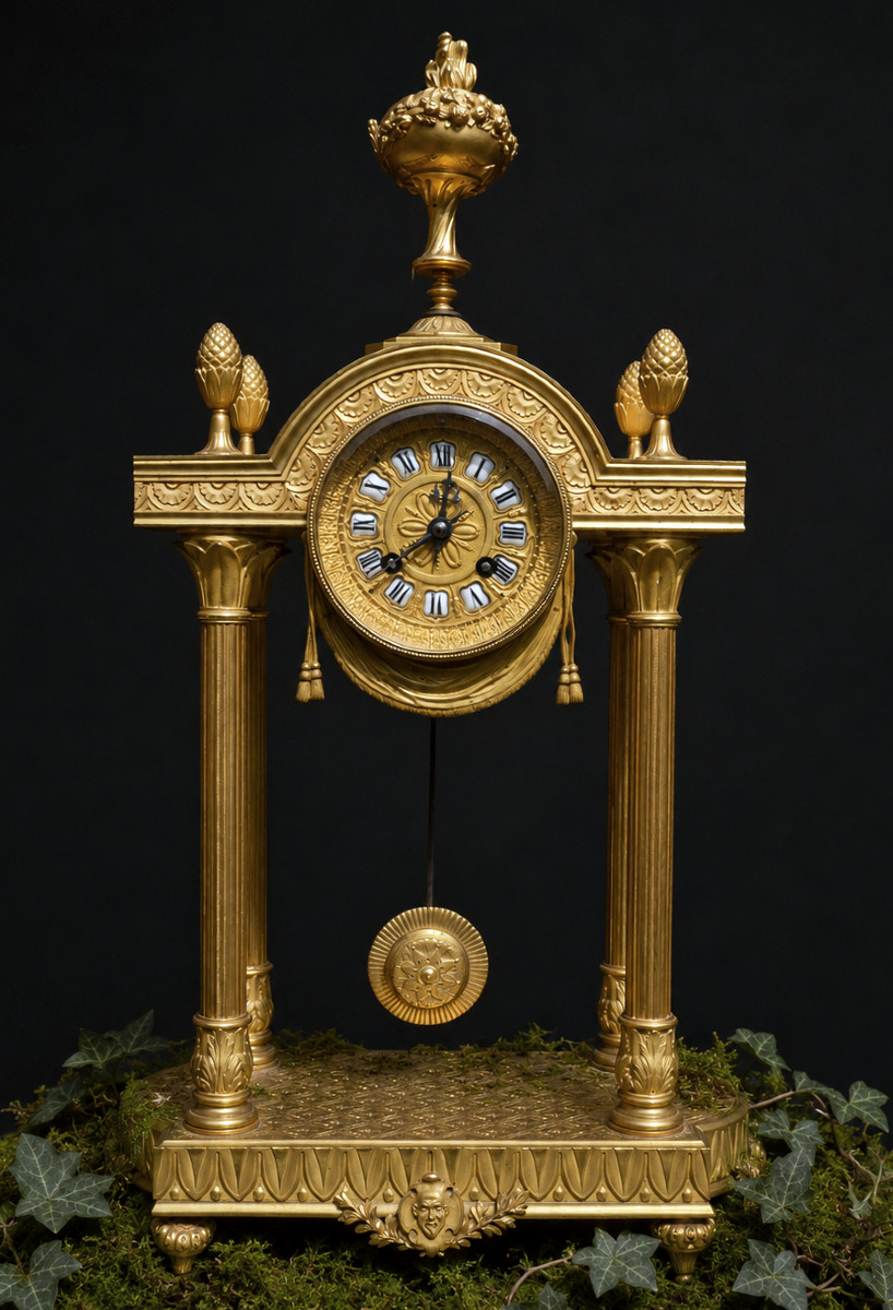 Pendule Portique En Bronze Doré – Exposition Universelle De Paris 1878 - Horloge XIXe , Masques