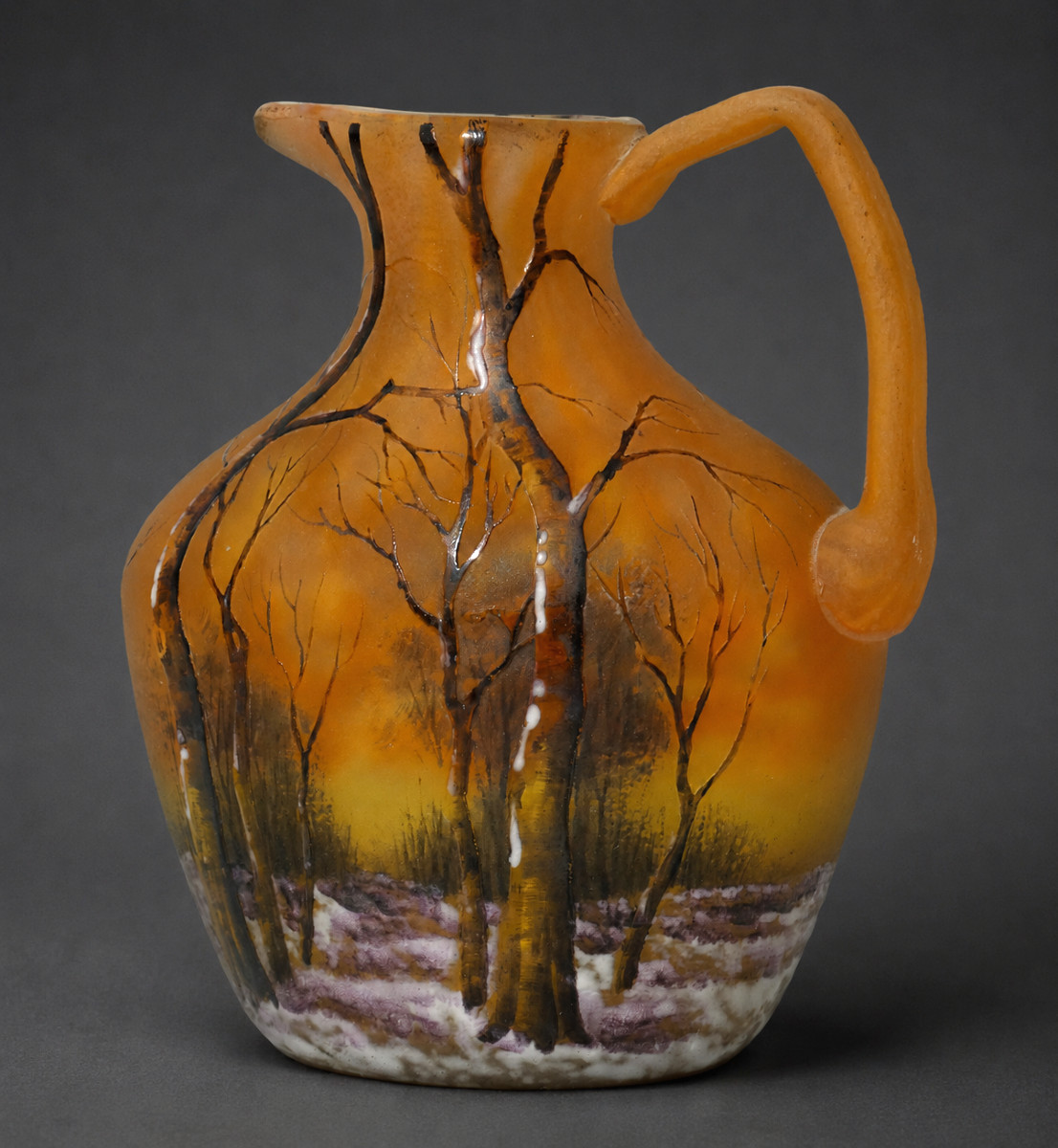 Vase Miniature , Cremier Fin XIXe Siecle Daum Nancy , Croix De Lorraine , Paysage d'Hiver Neige
