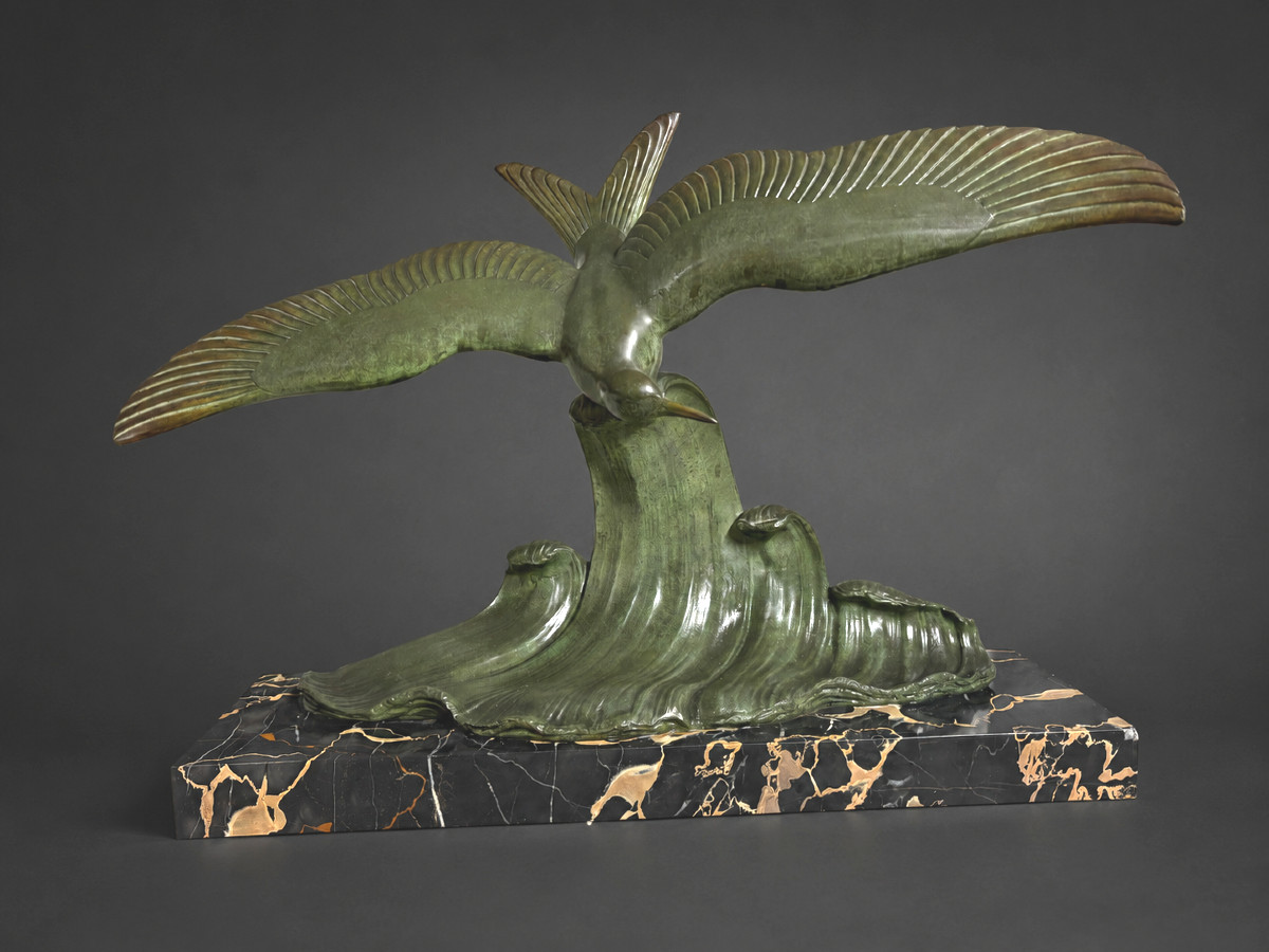 Bronze Animalier , Mouette Sur Vague , Signé Lucien Gibert , Art Deco , Patine Verte 1920