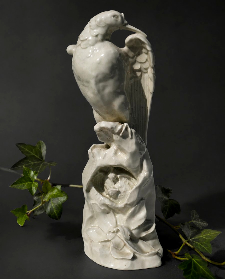 German White Porcelain Animal Subject , Exotic Bird In Nest , Circa 1930 , Paradise