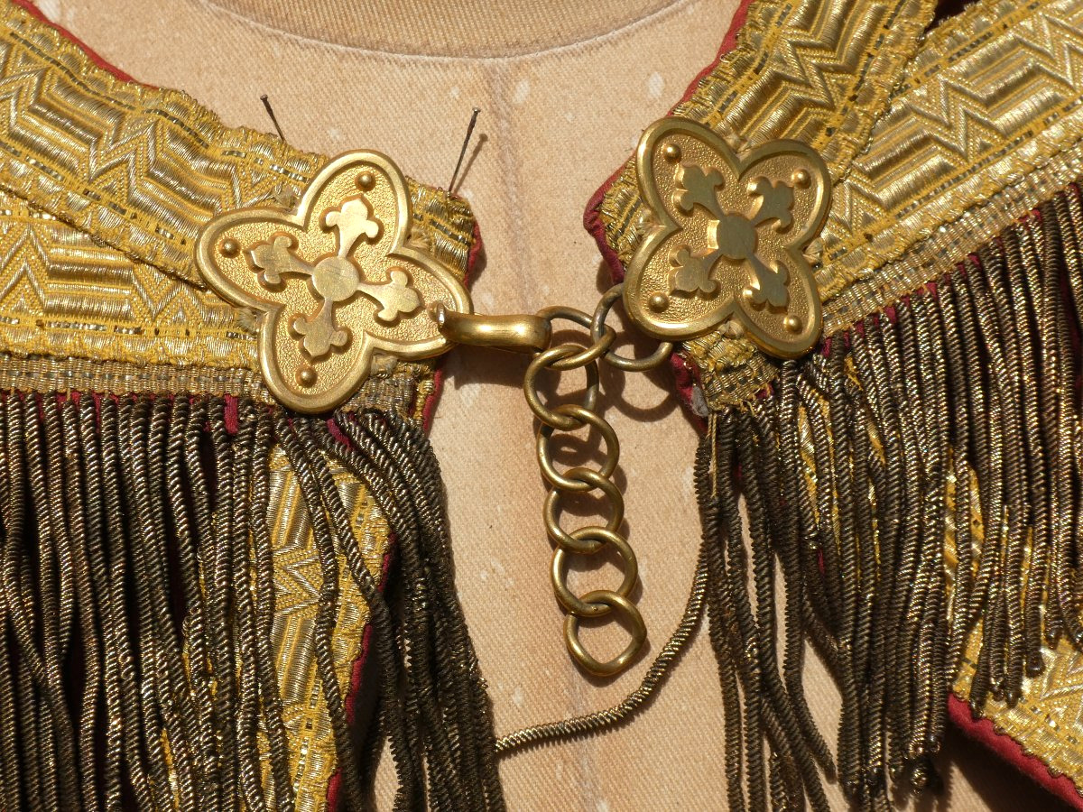 Important Liturgical Cape In Bordeaux Silk Velvet And Gold Braids - 19th Century , Costume-photo-4