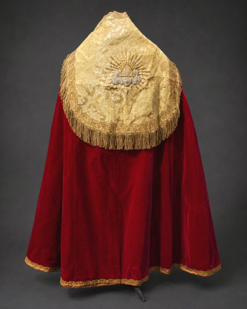 Important Liturgical Shawl In Red Velvet And Brocaded Silk - 19th Century, Napoleon III