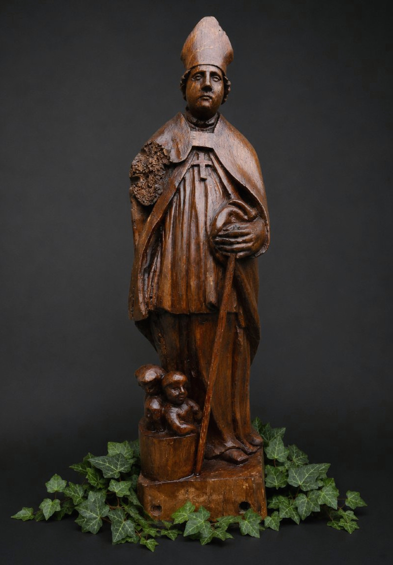Sculpture Religieuse en Chêne Saint Nicolas , Enfants Au Saloire , Style XVIIIE , Eveque Blason