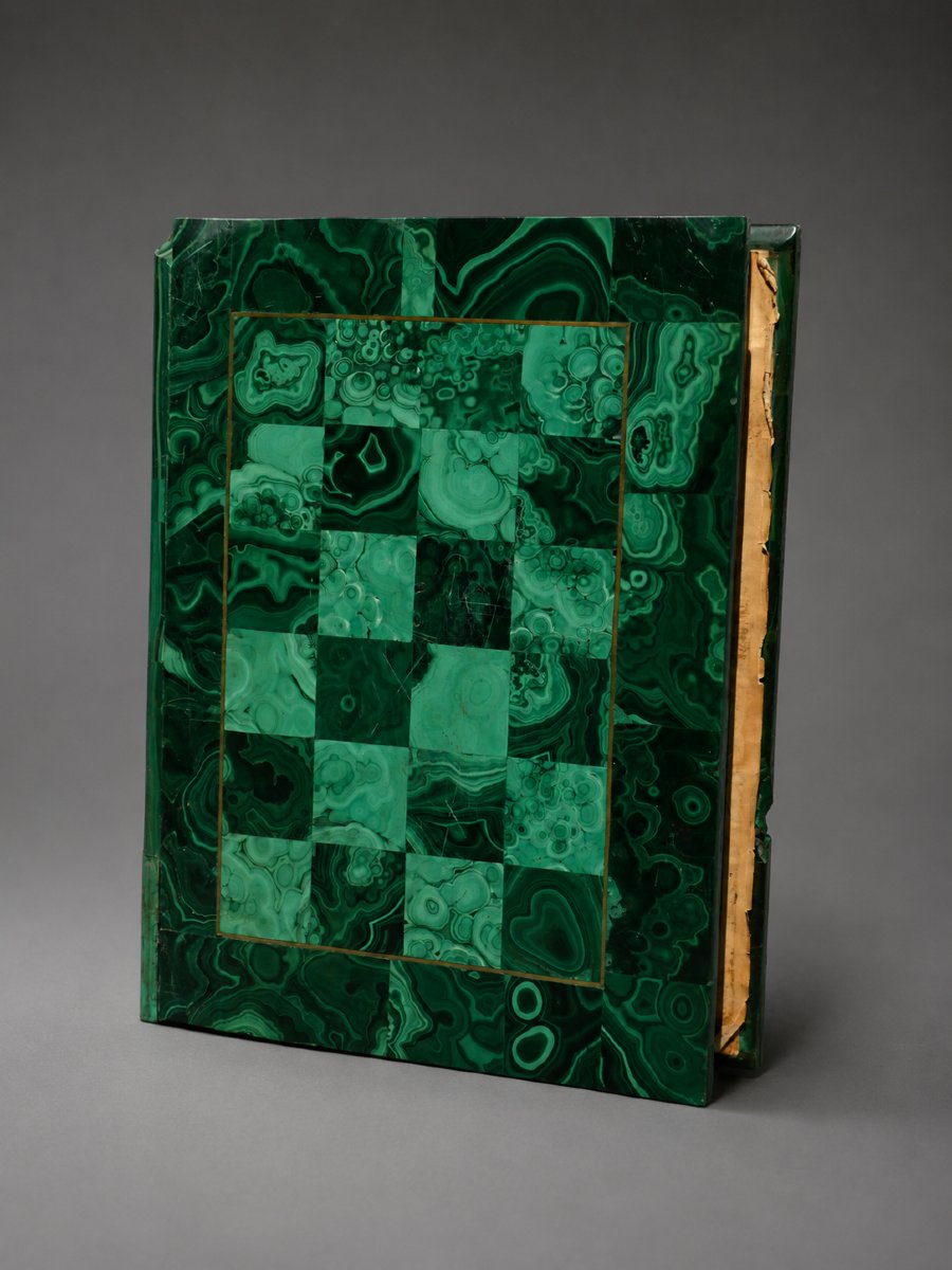 Malachite Book In -photo-1