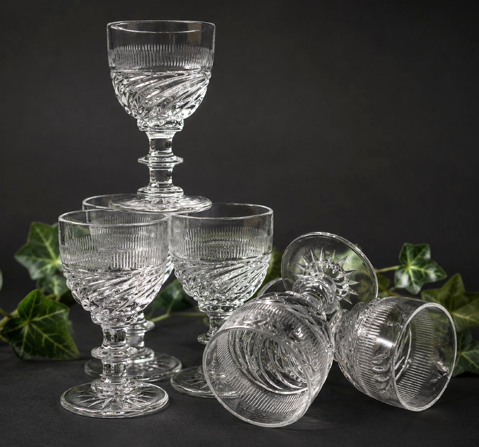 Serie de 6 verres En cristal Taillé & Moulé de Baccarat , Epoque Charles X , Style Empire 1800-photo-3