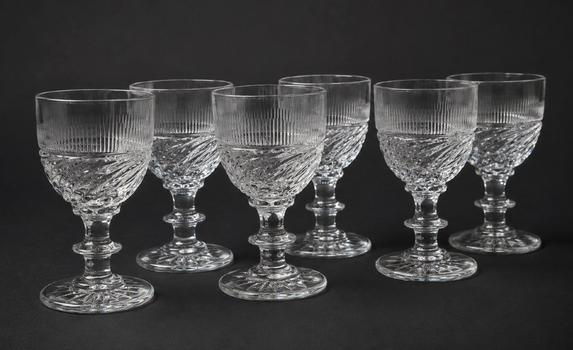 Serie de 6 verres En cristal Taillé & Moulé de Baccarat , Epoque Charles X , Style Empire 1800 -photo-3