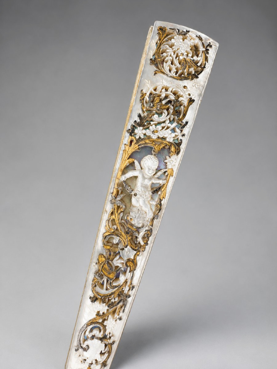  Eventail de la Maison Duvelleroy, feuille signée Gustave Lasselaz – Nacre sculptée 1890 Paris-photo-7