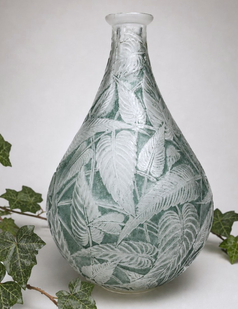 Art Deco Vase, Signed René Lalique, Blue Patina, Sage Leaves, 1924, 