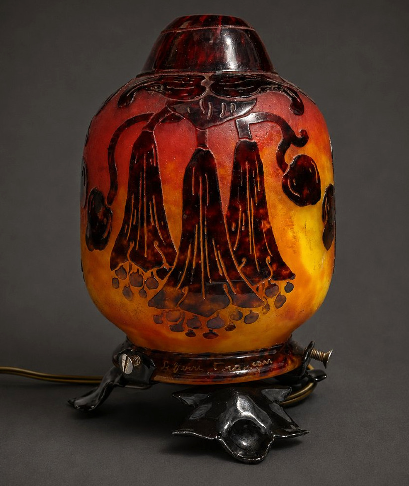 Lampe veilleuse « Le Verre Français » Décor de fleurs de digitale Pâte de verre Art Nouveau-photo-1