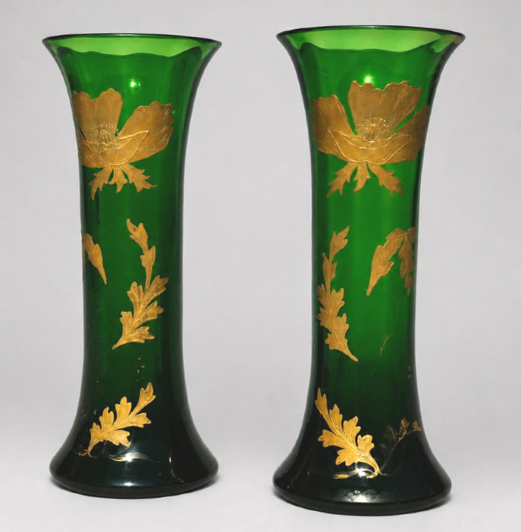 Paire de Vases Diabolo En Cristal De Saint Louis , Art Nouveau , 1980 ; Vert Eemeraude , Dorure-photo-2