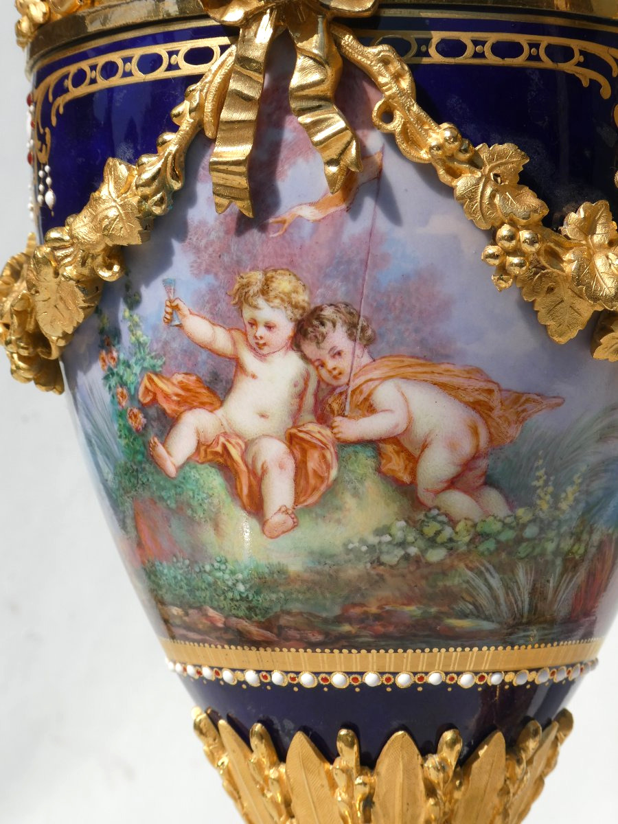 Paire de Vases En Porcelaine De Sevres Epoque Napoléon III Signé Abel Schilt , 1870 , Angelot-photo-2