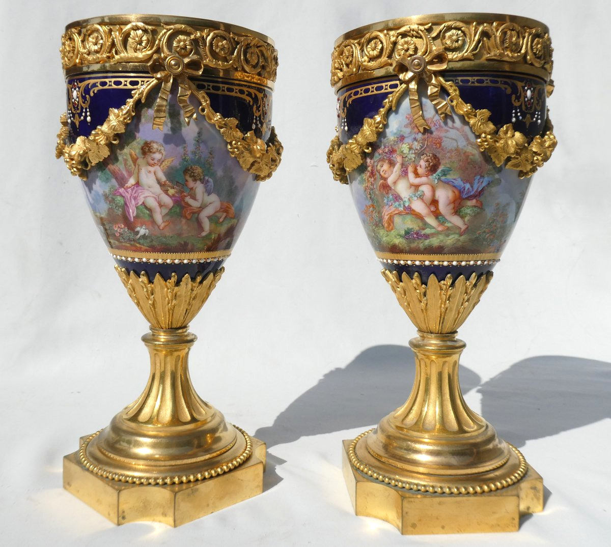 Paire de Vases En Porcelaine De Sevres Epoque Napoléon III Signé Abel Schilt , 1870 , Angelot-photo-4