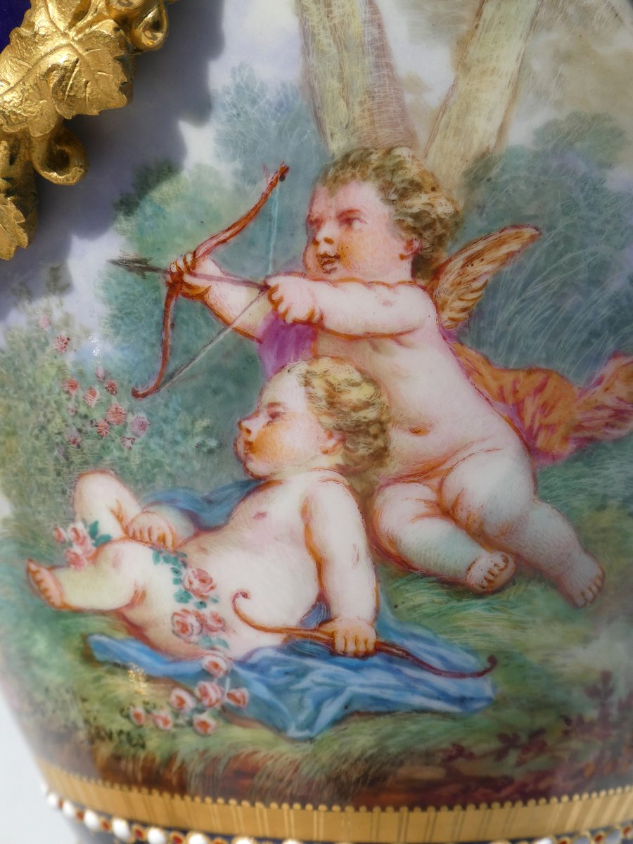 Paire de Vases En Porcelaine De Sevres Epoque Napoléon III Signé Abel Schilt , 1870 , Angelot-photo-1