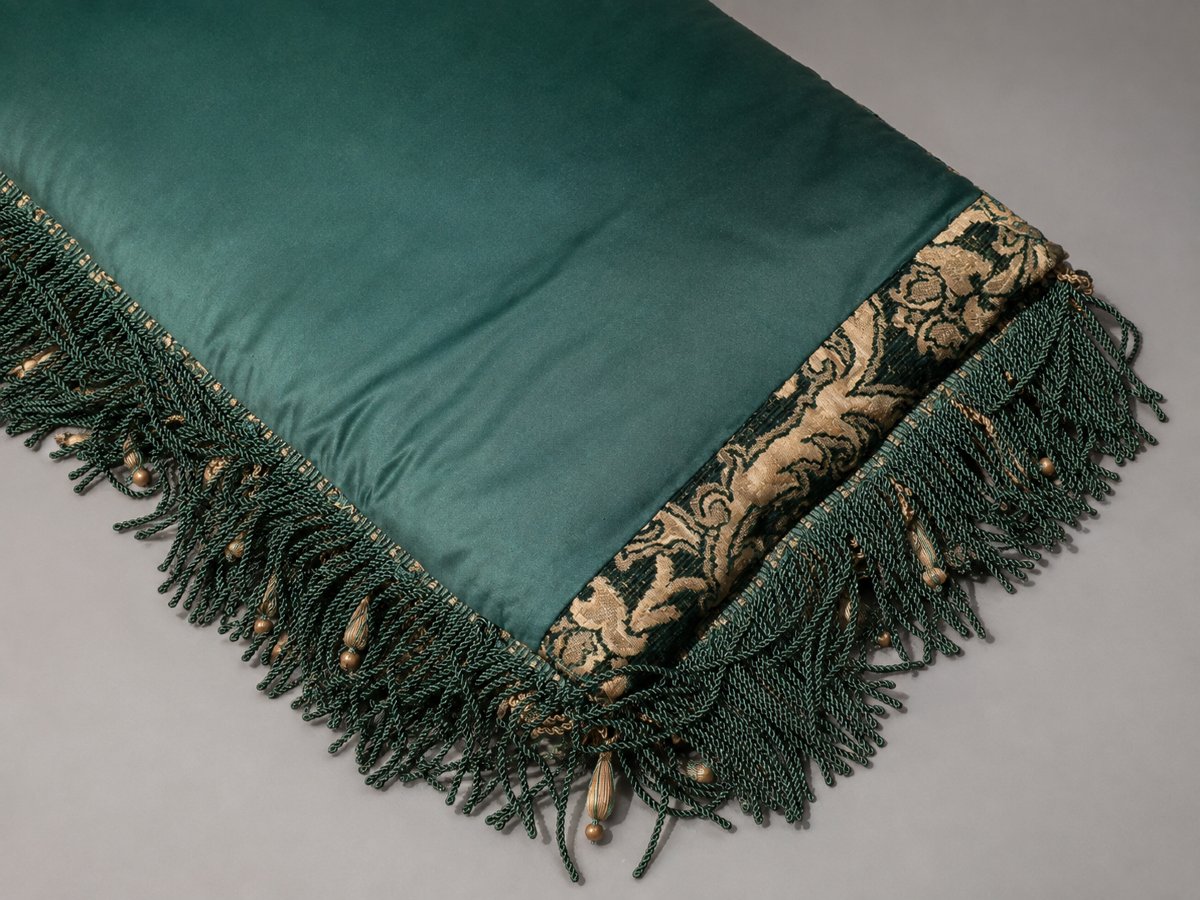 Large Napoleon III-style Bench Cushion, Copper & Green Jacquard, Prelle Trimming-photo-4