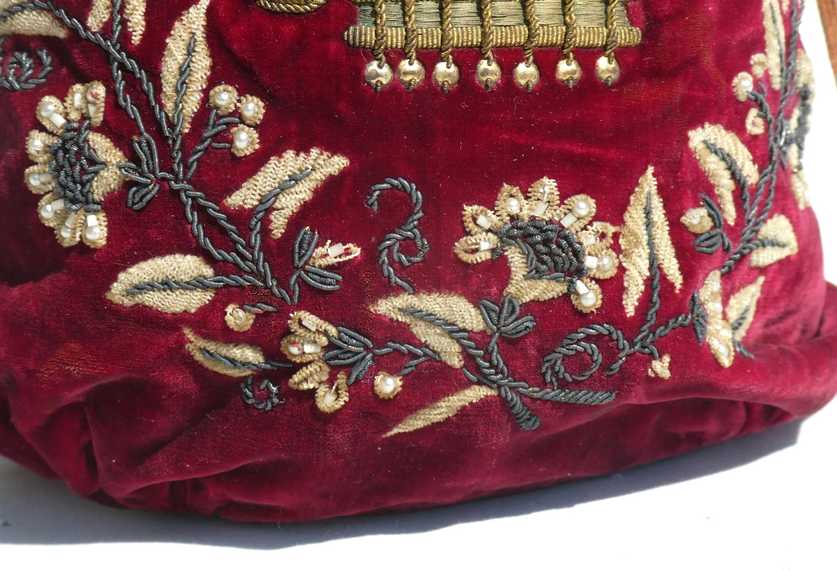 Bourse Lithurgique En Velours Cramoisi Brodé à l’Agneau Pascal – XIXe siècle , Quete , Broderie-photo-2