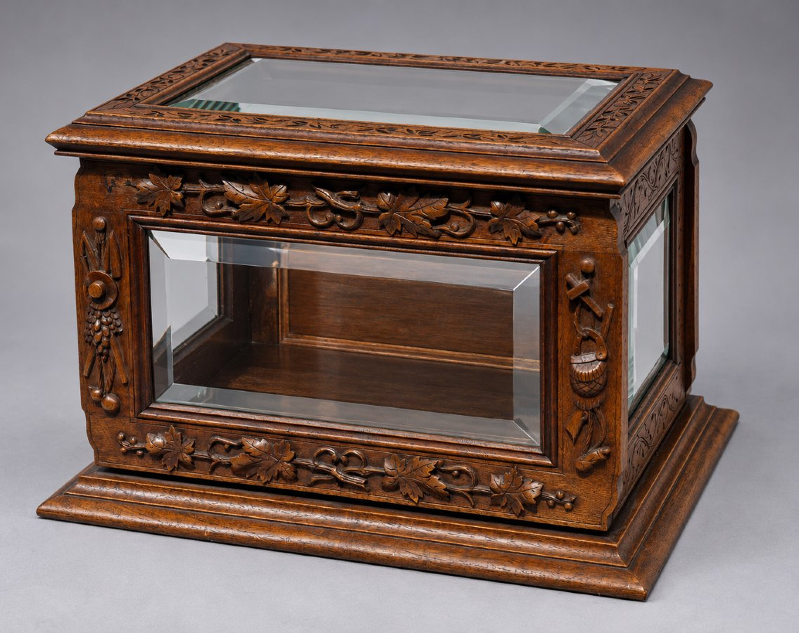 19th-century Napoleon III Carved Wood And Beveled Glass Liqueur Set, Black Forest-photo-2