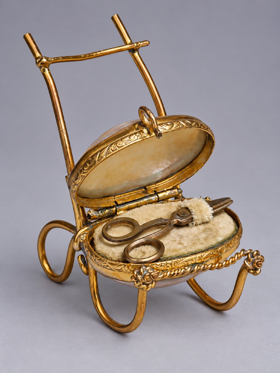 Nécessaire de Couture Miniature , Chaise En Nacre , Palais Royal Paris XIXe , Poupée -photo-4