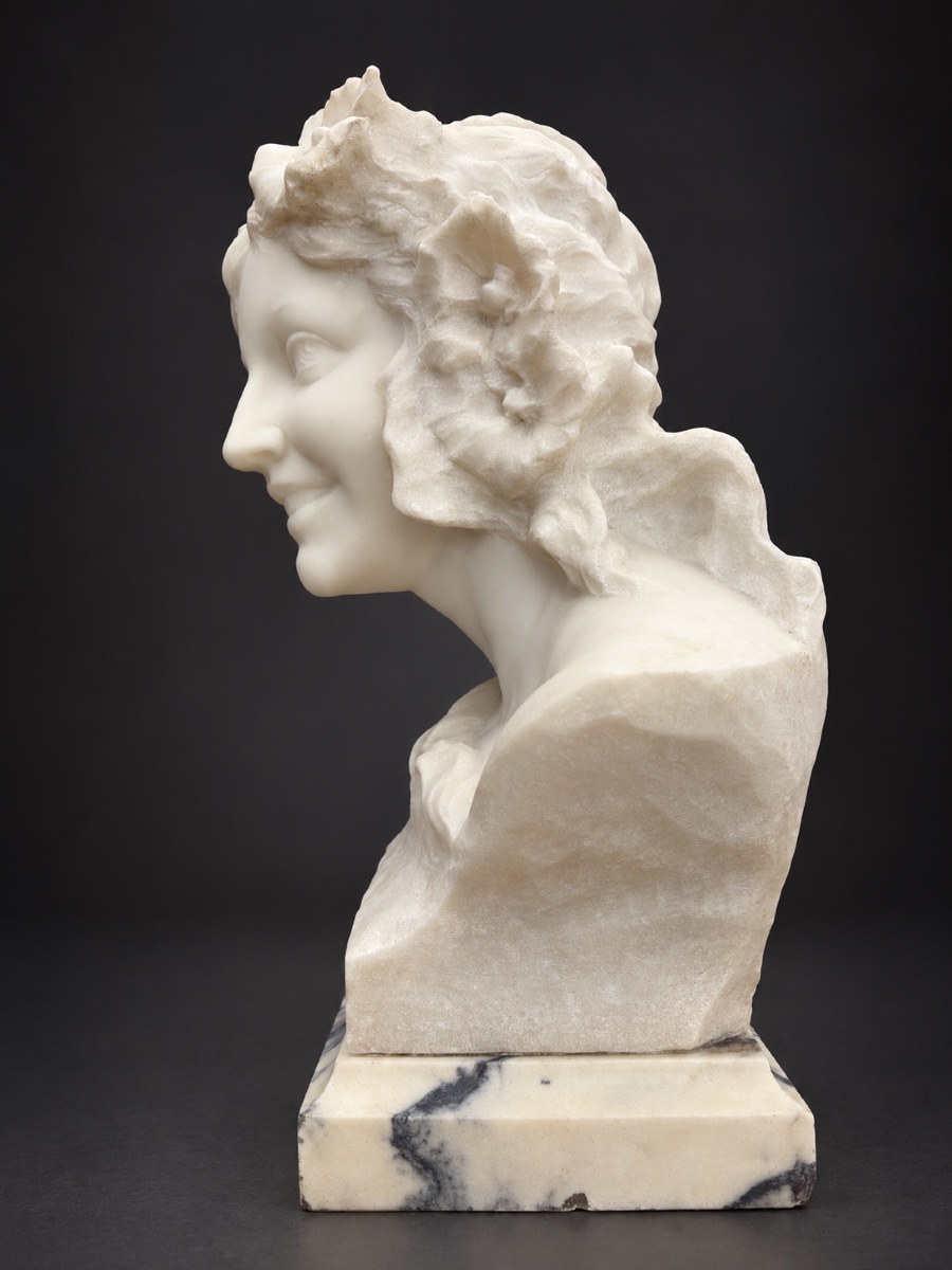 Art Nouveau-style Marble Bust, Young Woman, Signed By Pugi, 1900-photo-1