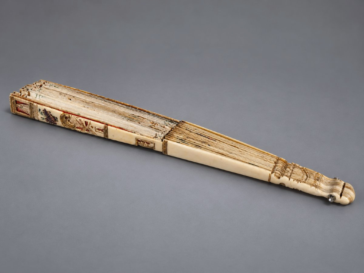 Éventail XVIIIe  Peint & Doré, Scène De Chasse Aux Chiens Vers 1760-1770 , Mode Louis XV Chiens-photo-2