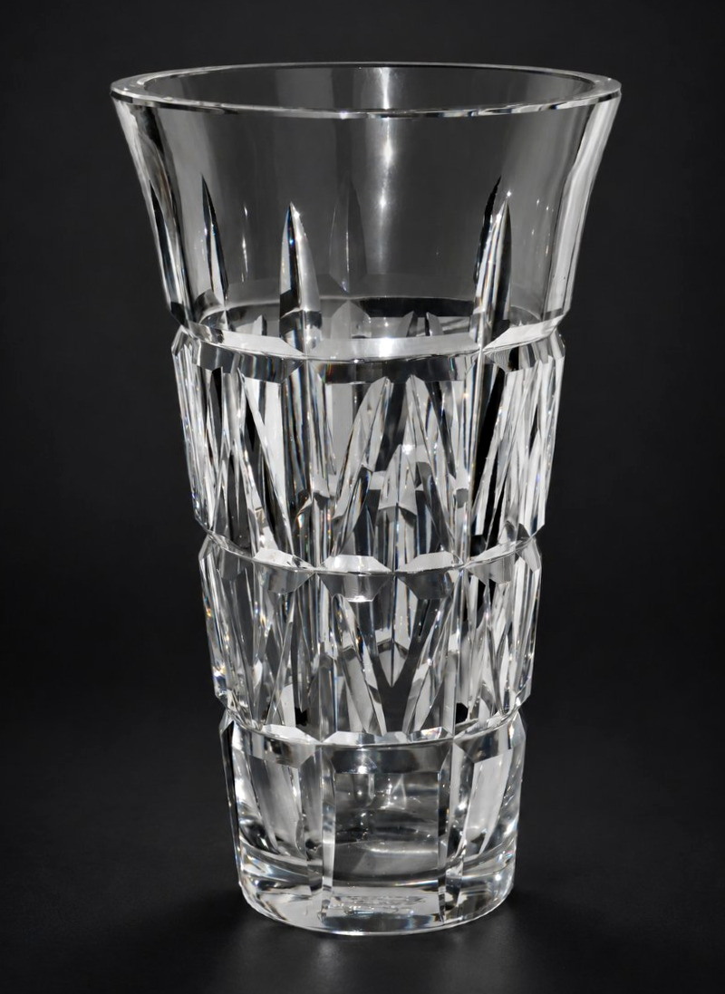 Large Cut Crystal Vase From Saint Louis, Signed By Jean Sala, Art Deco, In Perfect Condition-photo-4