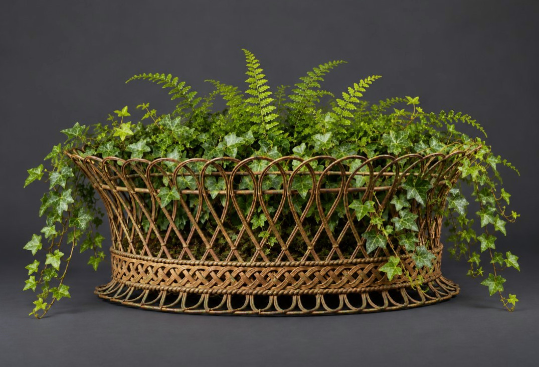Table Planter, Napoleon III-style Woven Metal Wicker Decor, 19th-century Winter Garden
