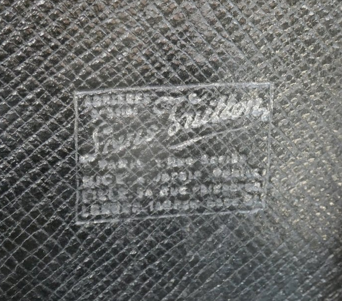 Louis Vuitton – Vanity Case / Leather Travel Kit, Bottles & Accessories, 20th Century, 1920-photo-4