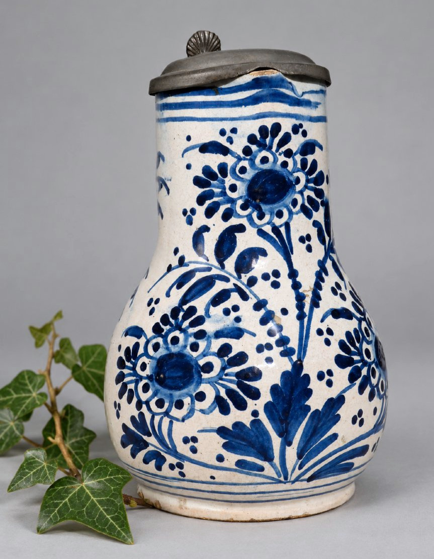 Bailleul (nord) Earthenware Pitcher / Jug, All-over Blue Shade, 18th Century, Delft-style Pewter