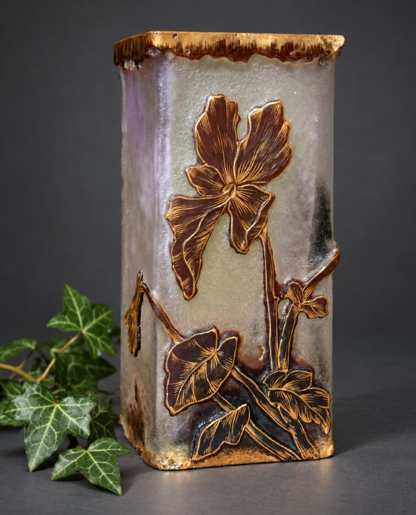 Vase Daum Nancy en verre irisé à décor floral doré, Art Nouveau , XIXe , Fleur De Pavot