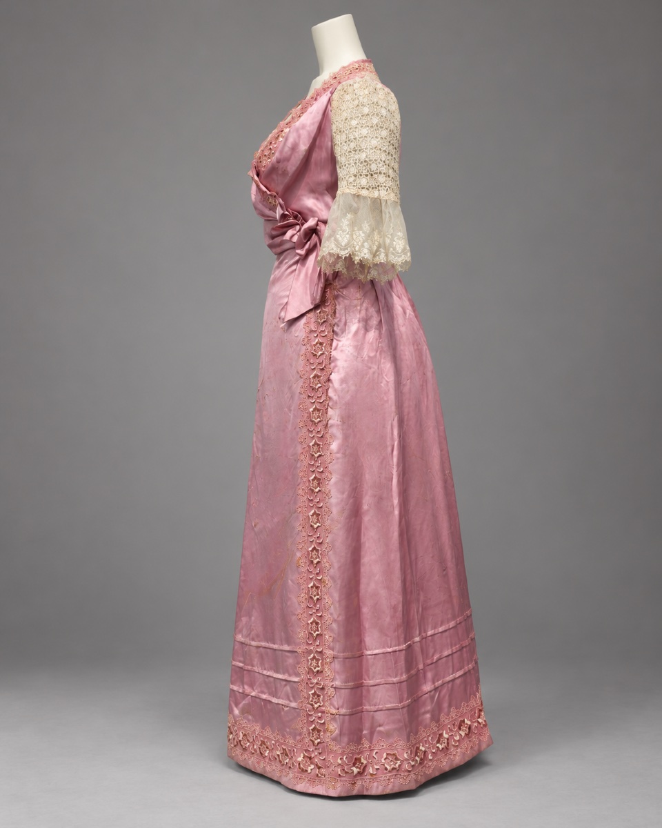 1910s Day Dress, Belle époque, Pink Silk, Vintage Lace Outfit Inspired By *titanic*-photo-7