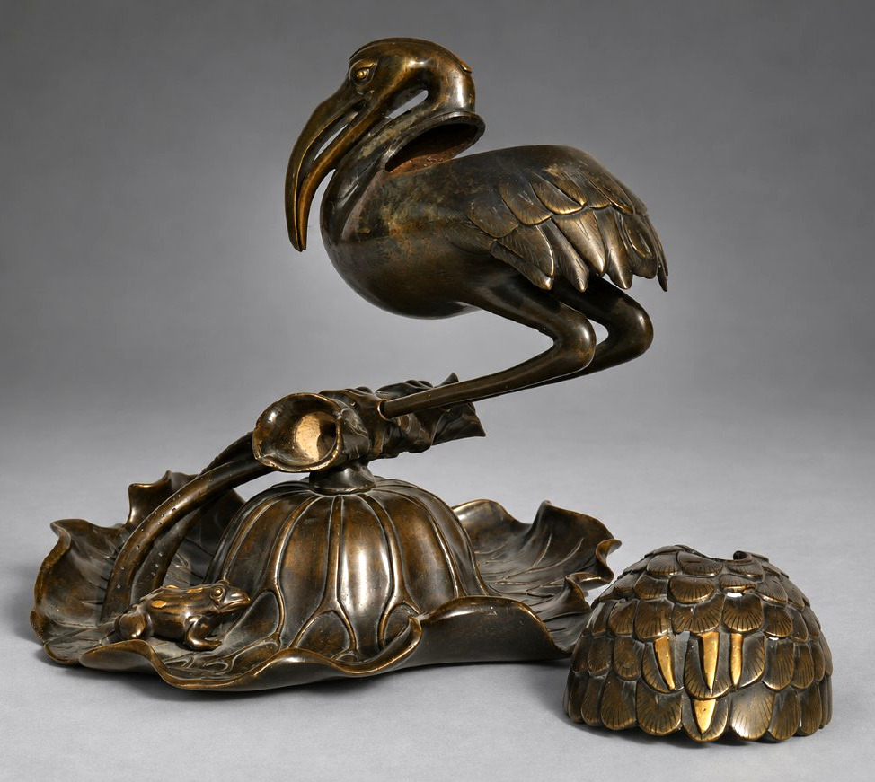 Japanese Incense Burner In Patinated Bronze, Ibis On A Lotus & Frog – Meiji Period, 19th Century-photo-2