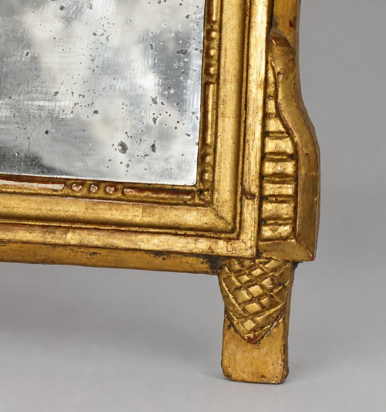 Louis XVI-style Gable-top Wedding Mirror In Gilded Wood With Doves – 18th Century -photo-4