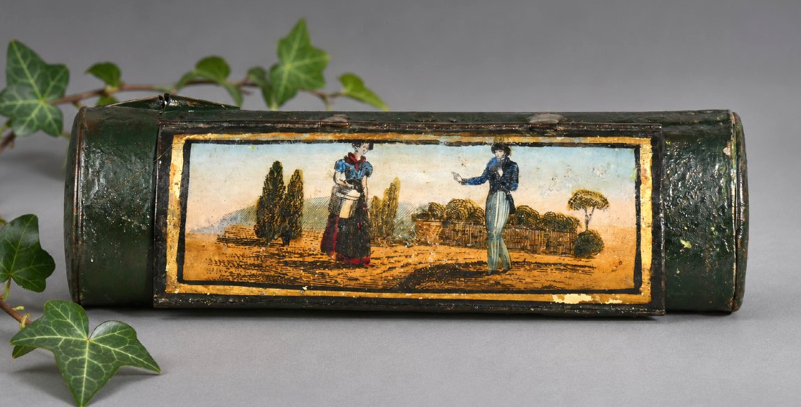 Boîte Miniature d’Entomologiste En Tôle Peinte Avec Étui Porte-plume – Époque Restauration
