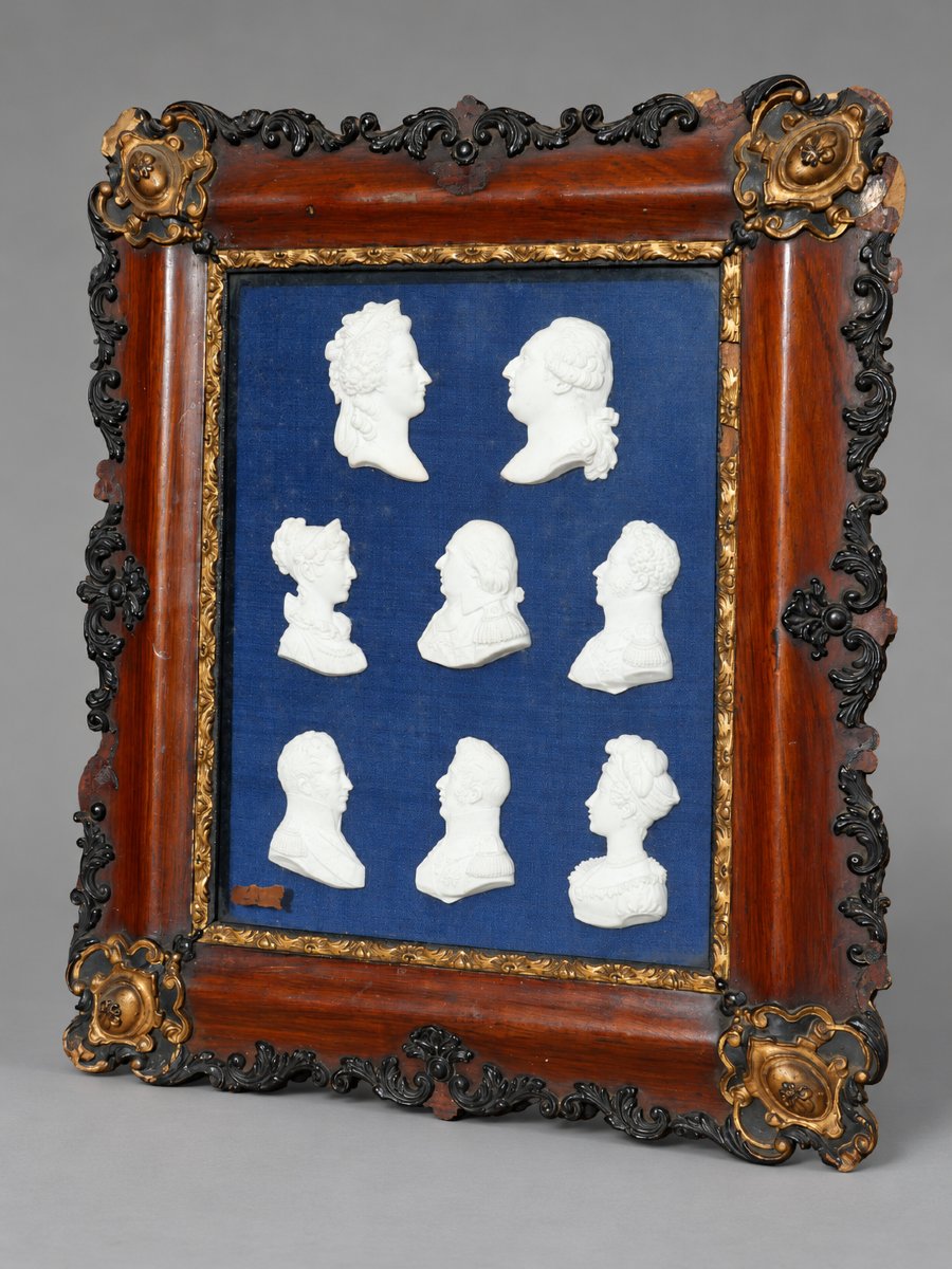 Royal Family Of France: Eight Cookie Silhouettes, Royalist Frame, Fleurs-de-lis, Marie Antoinette