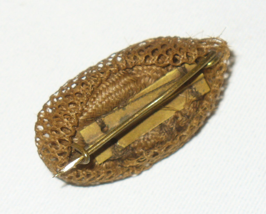 Bijou d'Epoque Napoleon III , Broche Souvenir 1860 , Broderie De Cheveux-photo-4