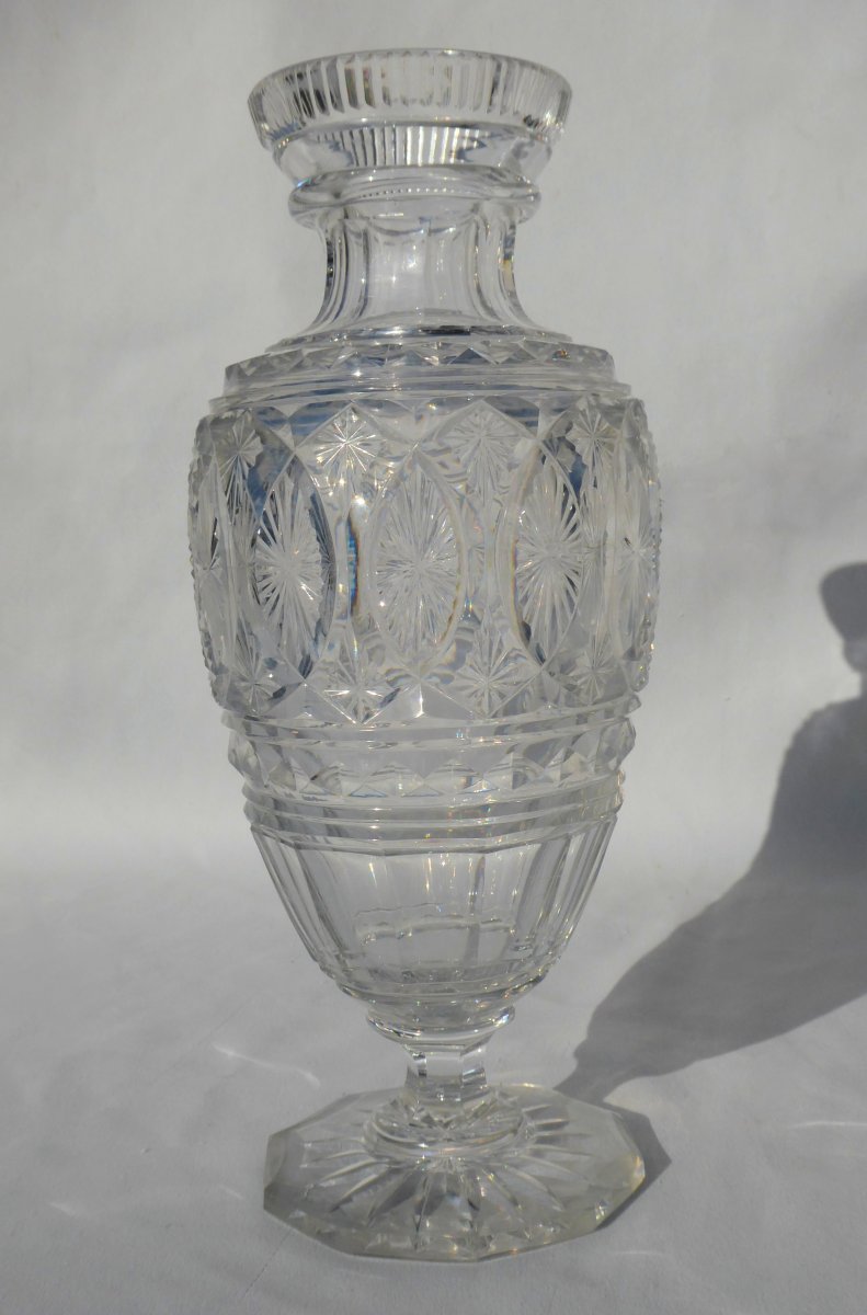 Vase Balustre En Cristal Taillé De Baccarat / Le Creusot , Style Charles X 1820 , Médicis 