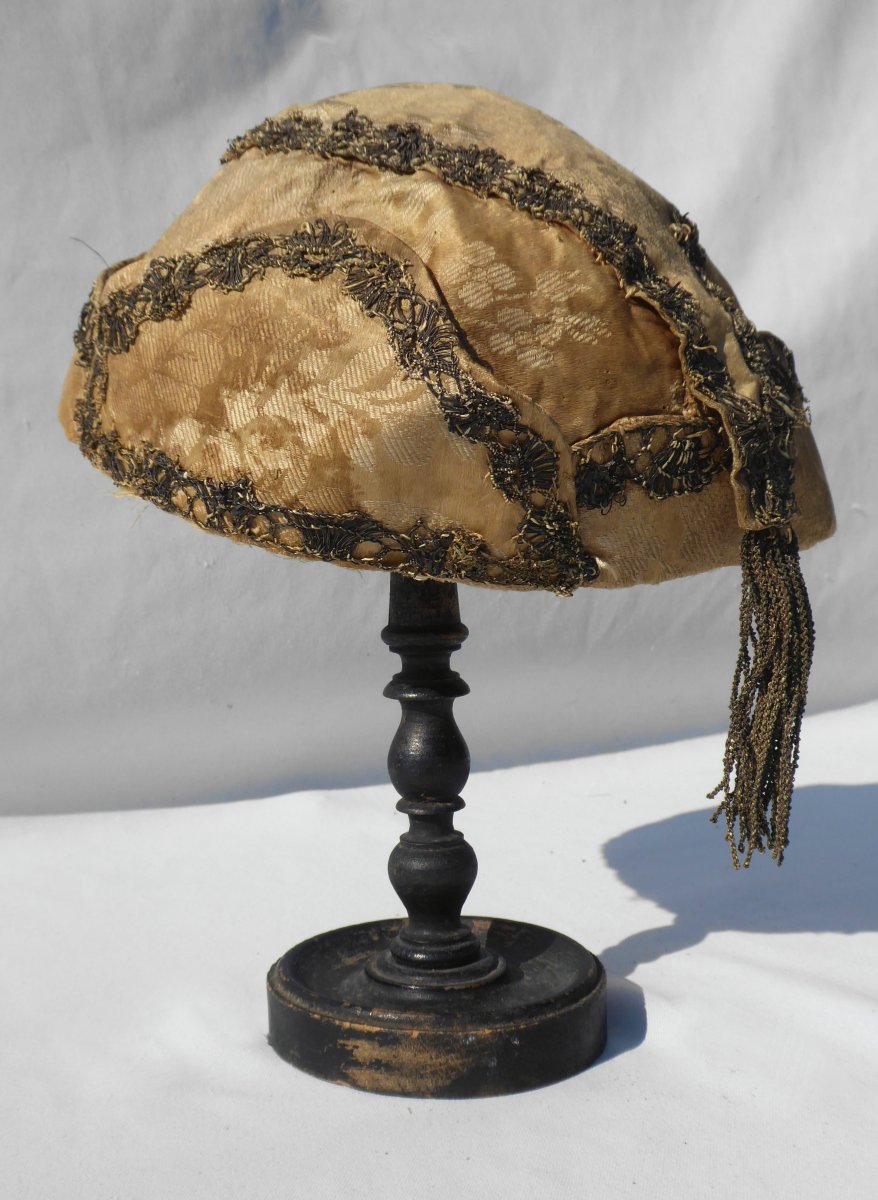 Bonnet d'Interieur d'Homme époque Louis XV , Soie , XVIIIe , Coiffe à La Sultane Costume Fumeur-photo-4