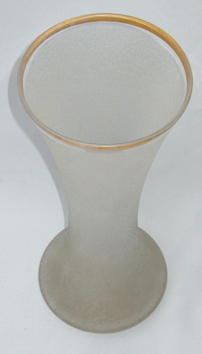 Vase Diabolo En Cristal De Saint Louis , Degagé à l'Acide . Reference 318 , Decor Vermicelles-photo-4